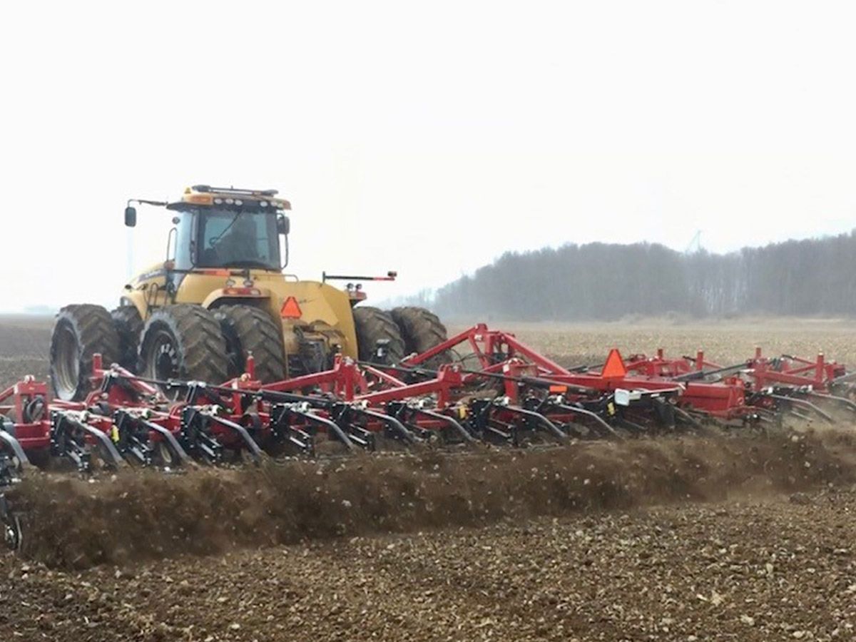 Tips-for-Achieving-the-Correct-Disc-Tillage-Depth-RICHMOND-BROTHERS